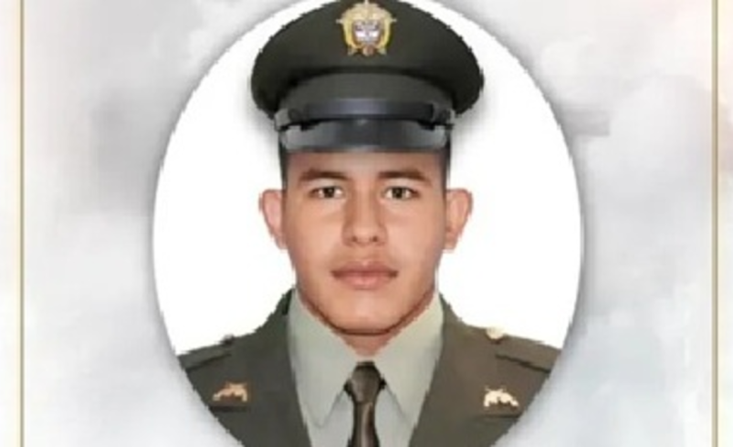 Gobierno de Santander duplica recompensa a responsables del asesinato de policías en Barrancabermeja

 – Tinta clara