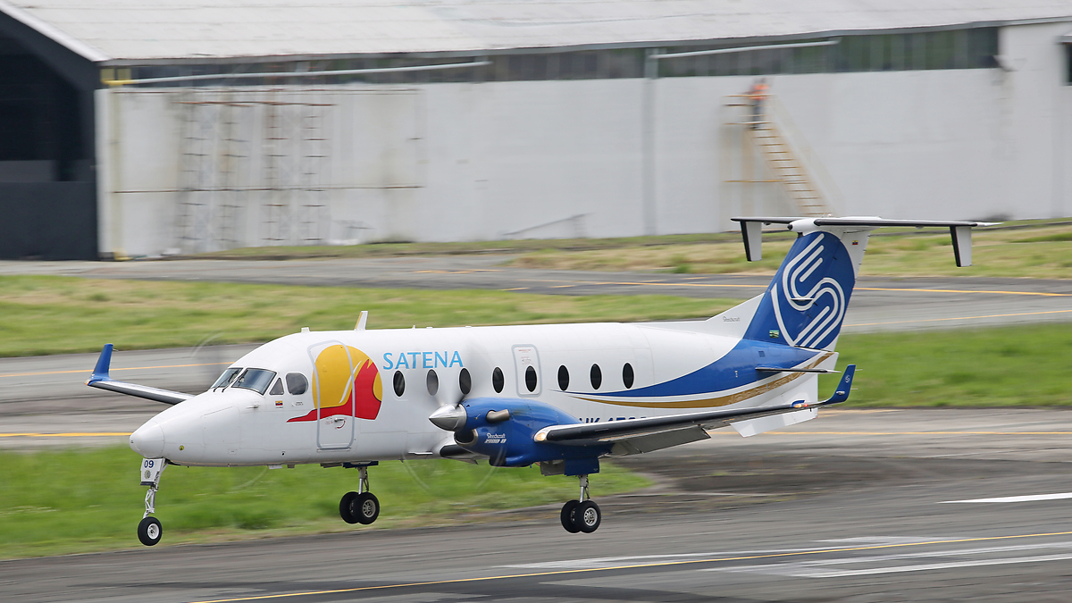 El congresista Diógenes Quintero y el candidato a la Cámara Carlos Salcedo viajaban en un avión Satena que desapareció en la ruta Cúcuta-Ocaña: esto se sabe

 – Tinta clara
