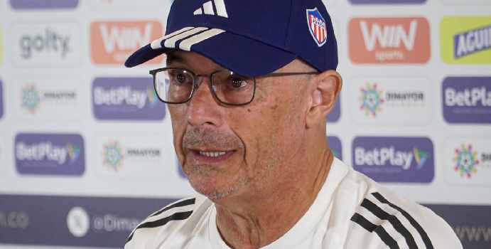 Alfredo Arias envió mensaje a todo el FPC

 – Tinta clara