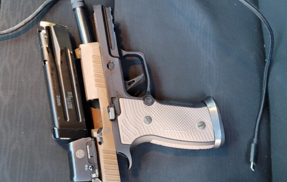 Agente federal mata a un manifestante en Minneapolis y provoca indignación en medio de una protesta antiinmigración – EXTRA

 – Tinta clara