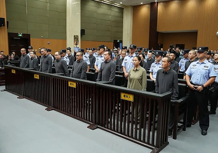 China ejecuta a líderes del clan Ming por estafas en Myanmar – EXTRA

 – Tinta clara