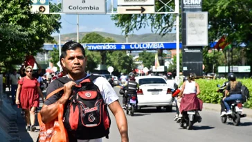 Temor por cierre de fronteras tras acciones militares en Caracas – EXTRA

 – Tinta clara