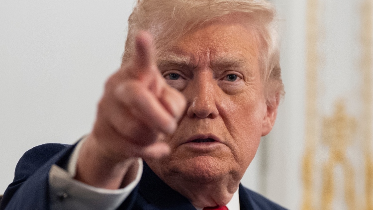 Tensión en el Pacífico: Trump aumenta los aranceles a Corea del Sur ante el bloqueo legislativo – EXTRA

 – Tinta clara