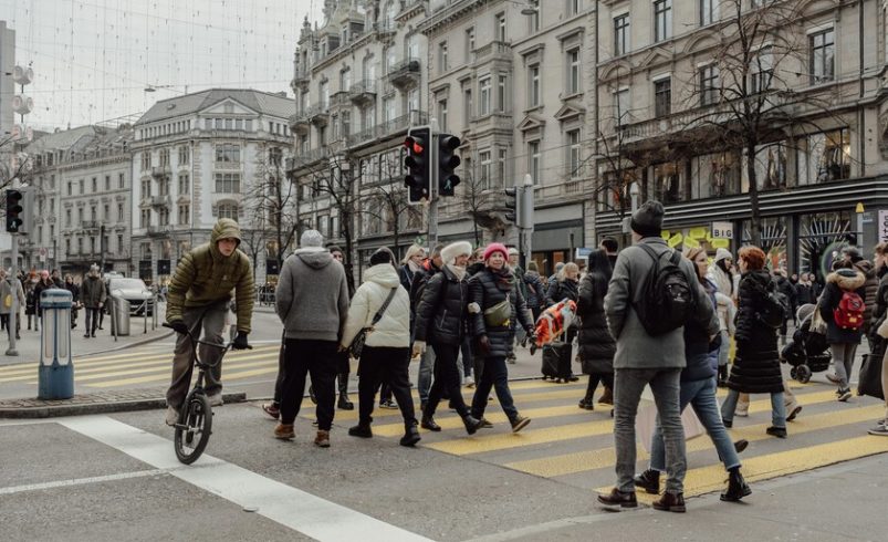 si cierra la puerta de entrada a los 10 millones de habitantes

 – Tinta clara