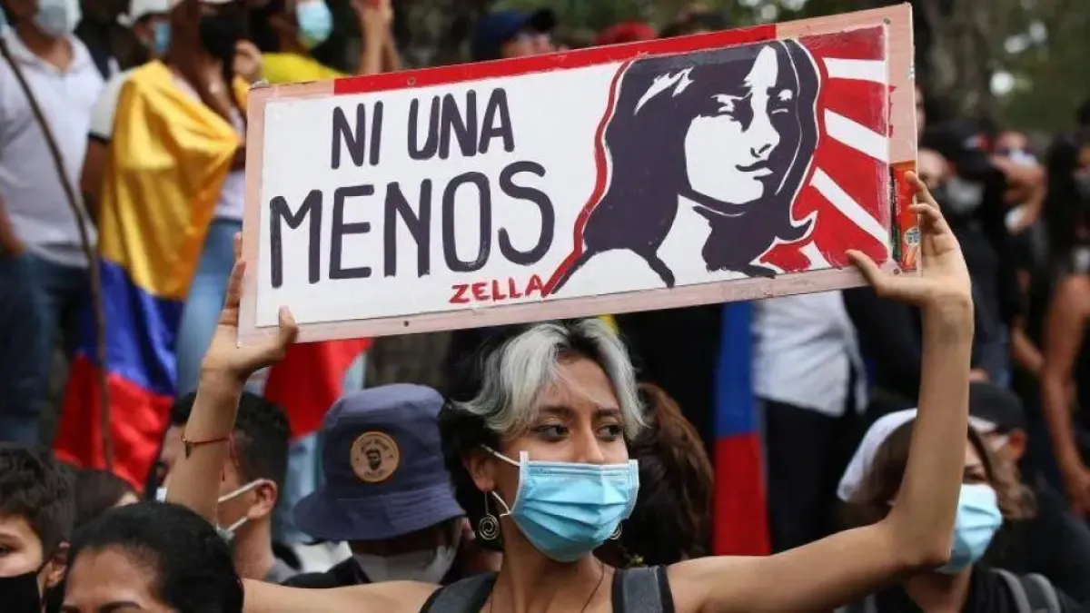 Hombres armados entraron a la casa de uno de ellos; ¿Quiénes fueron ambas víctimas?

 – Tinta clara