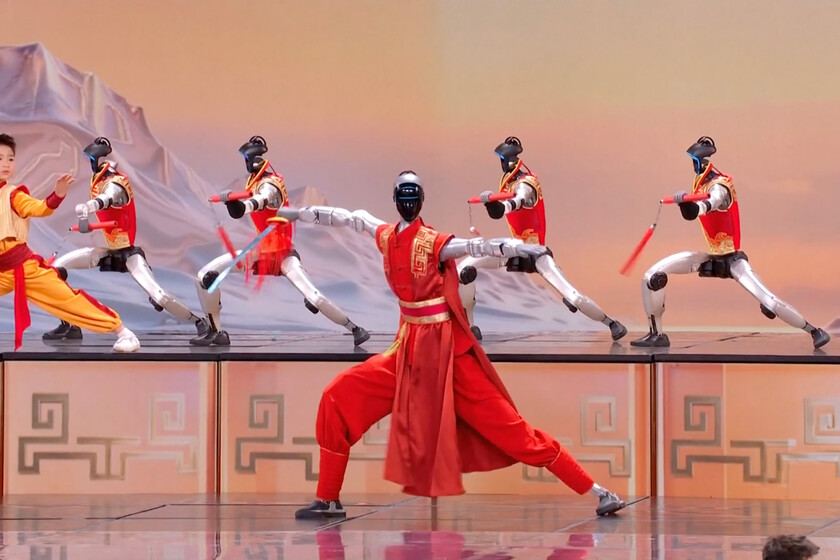 China llevó robots humanoides al programa de televisión más grande del país: les hizo practicar kung-fu con precisión milimétrica

 – Tinta clara