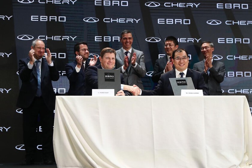 China mira a España y España está dispuesta a ser una delegación europea de fábricas chinas

 – Tinta clara