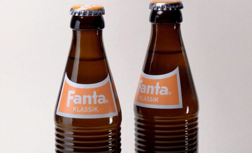 El bloqueo de ingredientes a la Alemania nazi llevó a Coca Cola a tirar suero y pulpa de manzana

 – Tinta clara