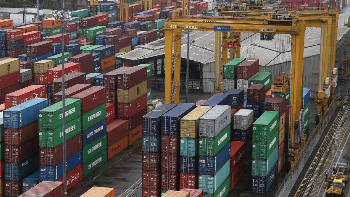 ¿Qué tan efectivo ha sido el plan de choque en Buenaventura para reducir la congestión de contenedores vacíos?

 – Tinta clara