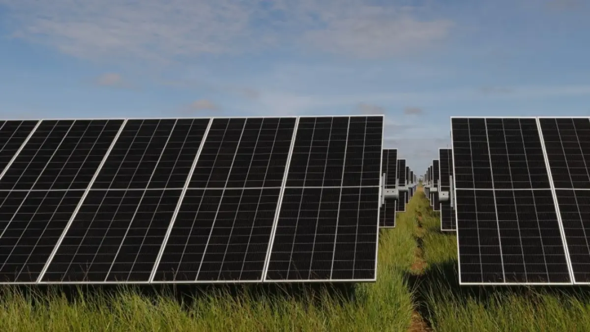 Ecopetrol e ISA forman alianza para financiar iniciativas de transición energética en Colombia

 – Tinta clara