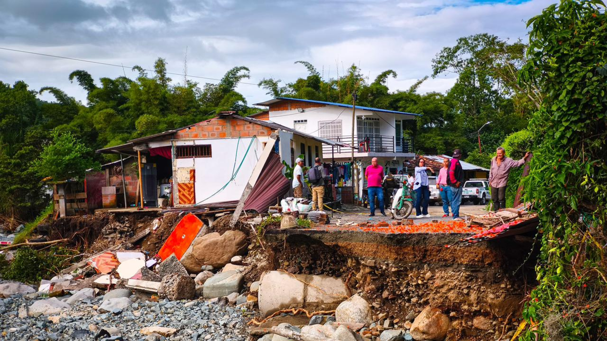 Autoridades del Valle del Cauca piden extremar medidas de precaución ante el aumento de caudales en ríos

 – Tinta clara