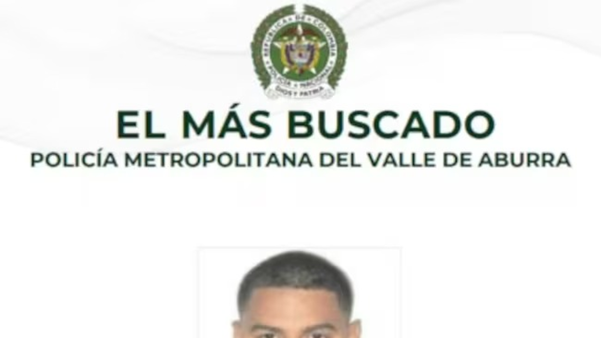 Vivía en Bucaramanga y lo mataron delante de su familia

 – Tinta clara