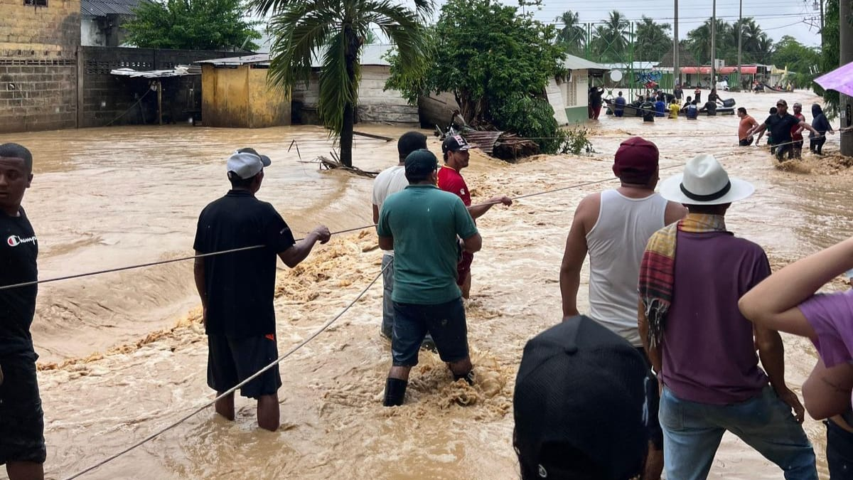 Casi 15 mil estudiantes de zonas rurales permanecen aislados

 – Tinta clara