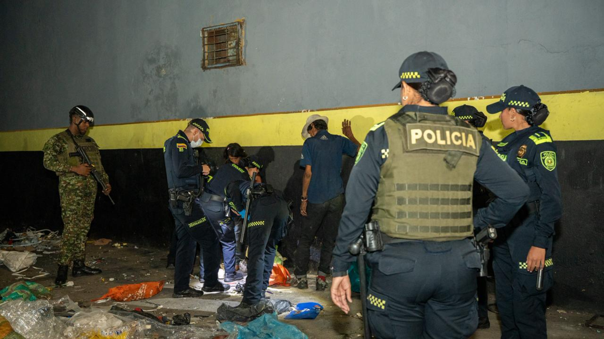 ¿Qué hay detrás del ataque sicario en el barrio Sucre, en el centro de Cali, donde terminó muerto un menor de 17 años?

 – Tinta clara