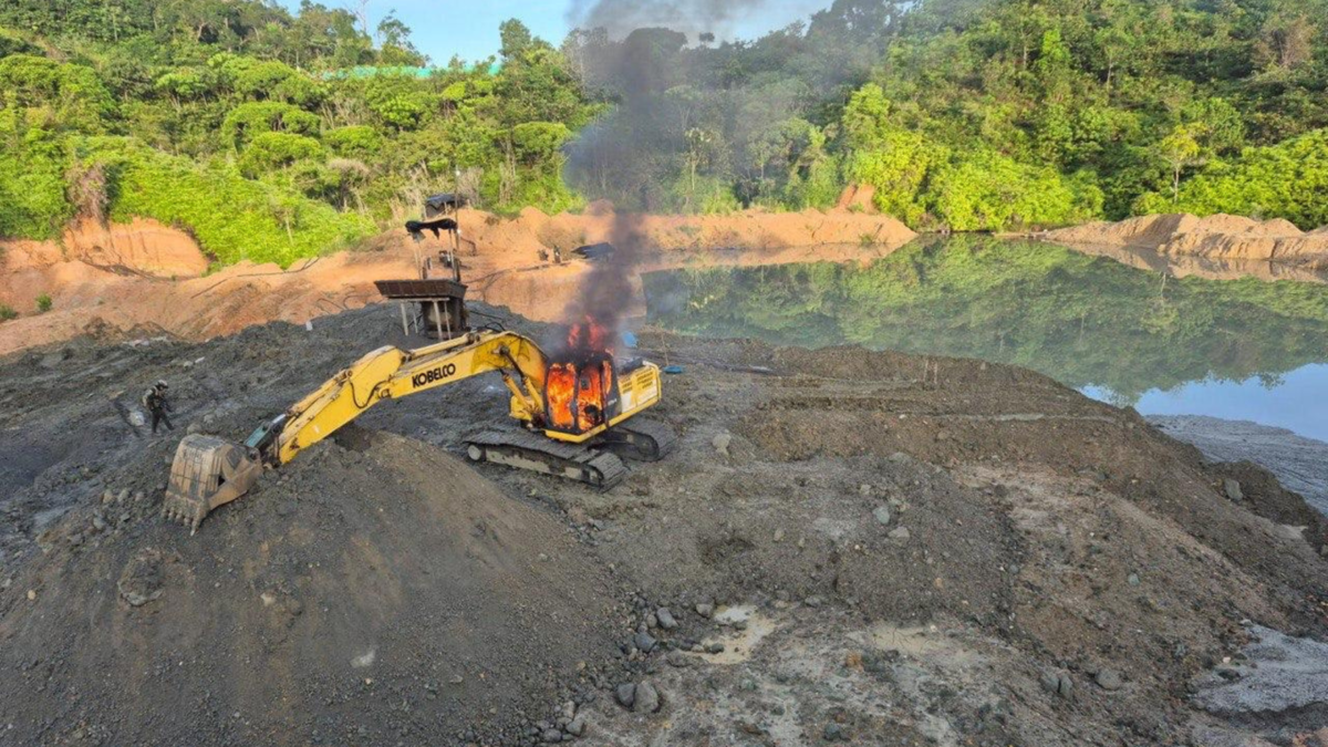 Se vio afectada operación que generaba más de $3,700 millones mensuales

 – Tinta clara