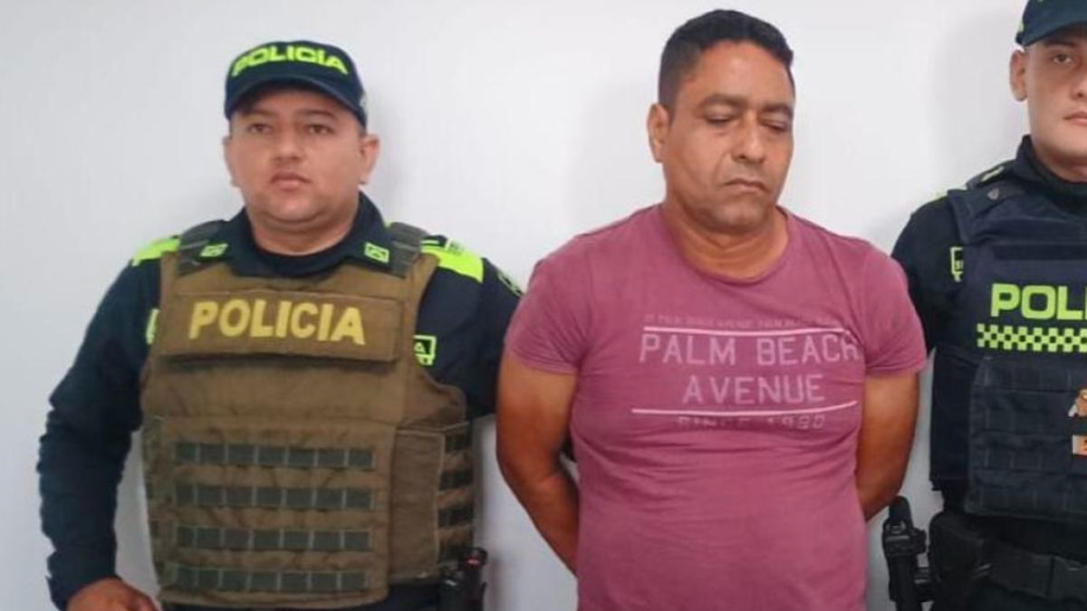 Confirman muerte del exsoldado del Ejército procesado por el asesinato del hijo de 10 años y madre de su expareja en Malambo

 – Tinta clara