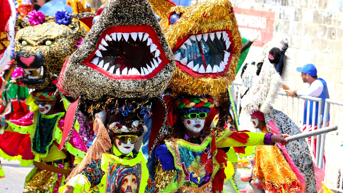 la danza patrimonial que incorporó a la mujer y redefinió el congo en el Carnaval de Barranquilla

 – Tinta clara