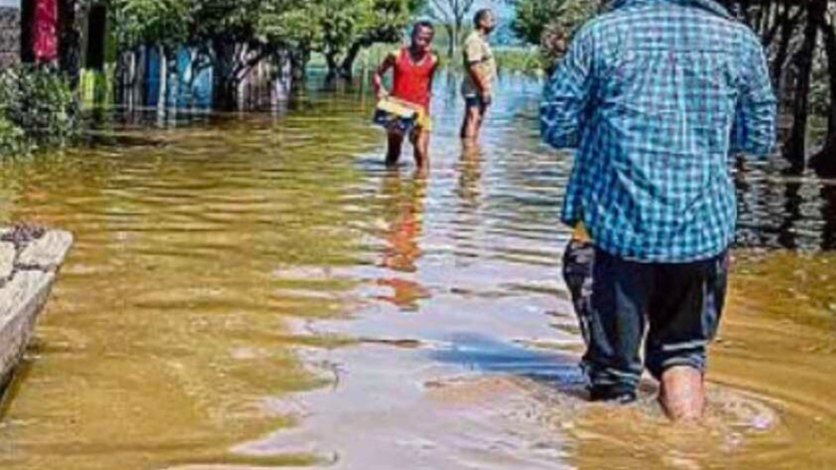 Urrá emite alerta preventiva por fuertes lluvias en la cuenca del Sinú y llama a estar alerta ante posibles aumentos de caudales

 – Tinta clara