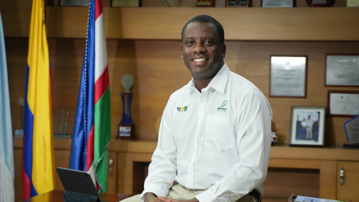 La Procuraduría General de la República levanta suspensión provisional contra el gerente de Emcali, Roger Mina, quien retomará sus funciones al frente de la entidad

 – Tinta clara