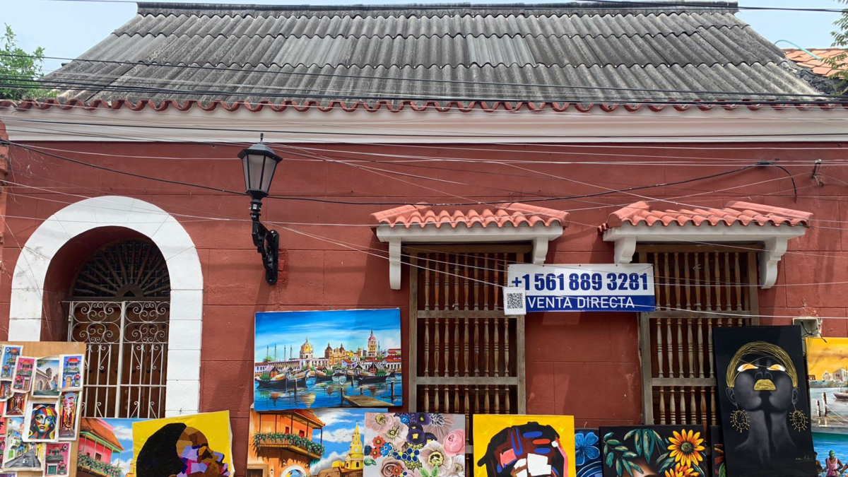 La gentrificación y las obras ilegales amenazan el patrimonio y las tradiciones en el emblemático barrio Getsemaní de Cartagena

 – Tinta clara