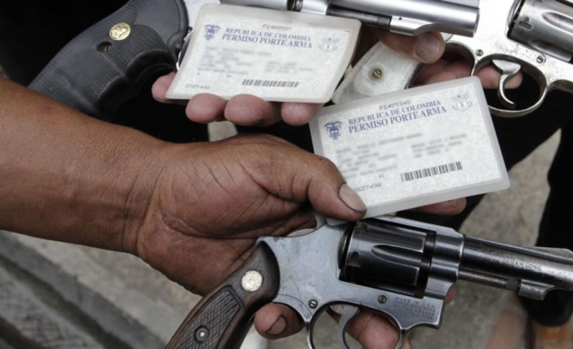 ¿Por qué se emitió esta resolución?

 – Tinta clara