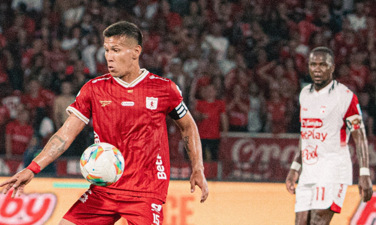 América celebra sus 99 años con victoria ante Santa Fe

 – Tinta clara