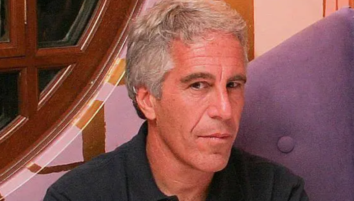 Las 5 revelaciones más impactantes de los millones de archivos de Epstein recientemente publicados – EXTRA

 – Tinta clara