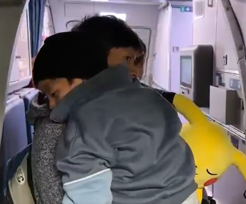 La historia de Liam, el niño de 5 años detenido por inmigración que regresó a casa – EXTRA

 – Tinta clara