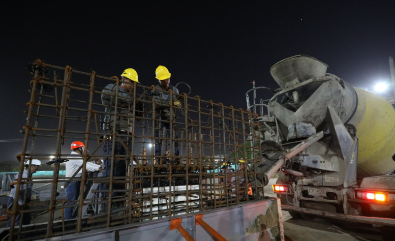 Las obras del estadio Metropolitano avanzan a buen ritmo; Comenzó el colado de columnas que sustentarán las nuevas gradas

 – Tinta clara