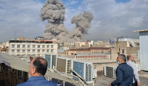 Estados Unidos e Israel lanzan ataques coordinados contra Irán y aumenta la tensión en Medio Oriente – EXTRA

 – Tinta clara