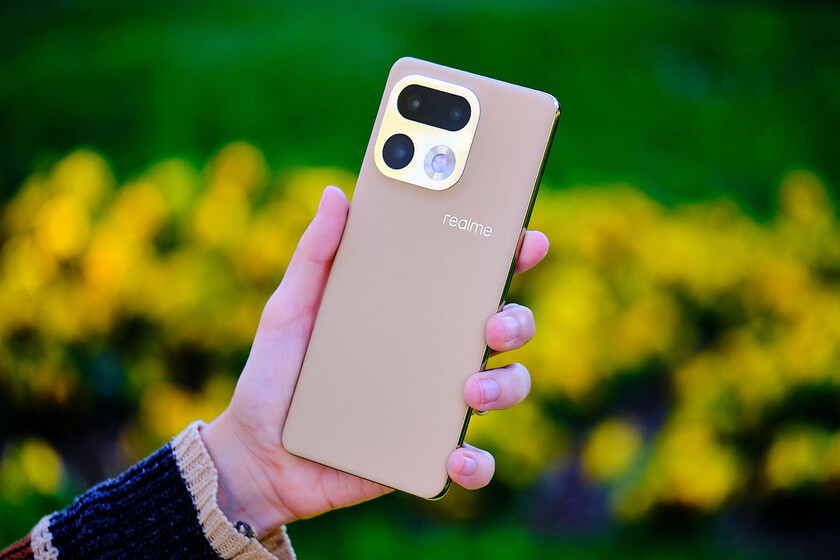 no arriesga ni un poco, pero no hace falta para ser candidato a mejor gama media de 2026 – Tinta clara