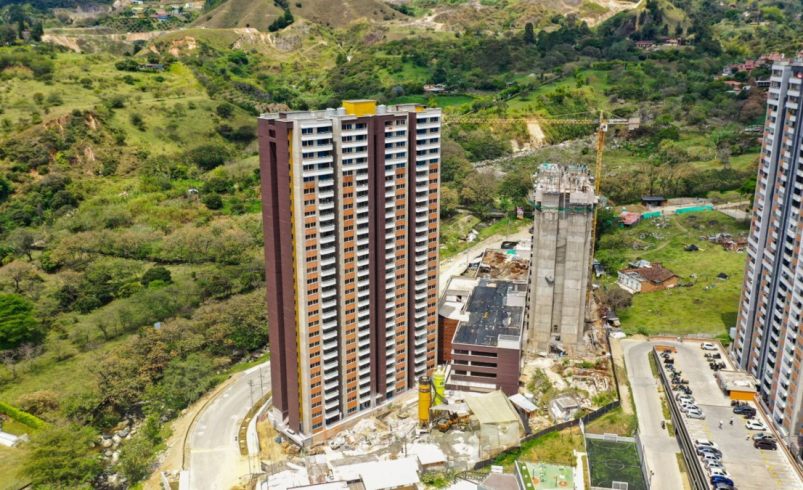 Camacol advierte sobre el impacto de los nuevos aranceles gubernamentales en los precios de la vivienda

 – Tinta clara