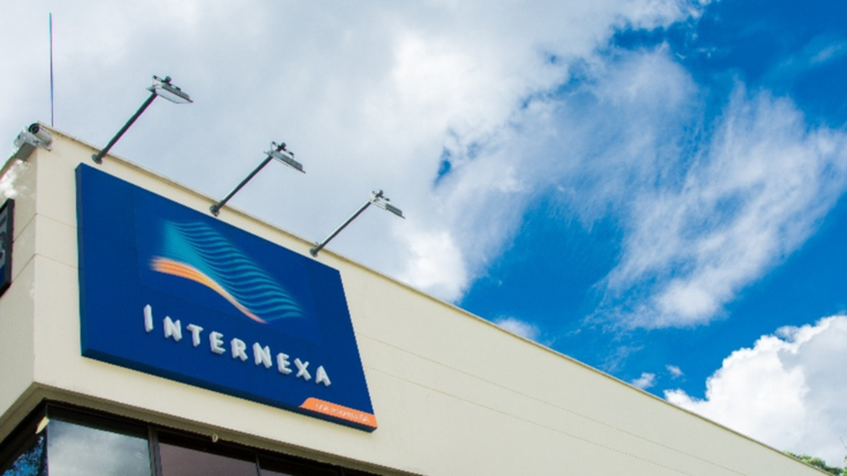 InterNexa incrementa un 13 por ciento sus ingresos en Colombia y fortalece su infraestructura digital con más de 32.000 kilómetros de fibra óptica

 – Tinta clara