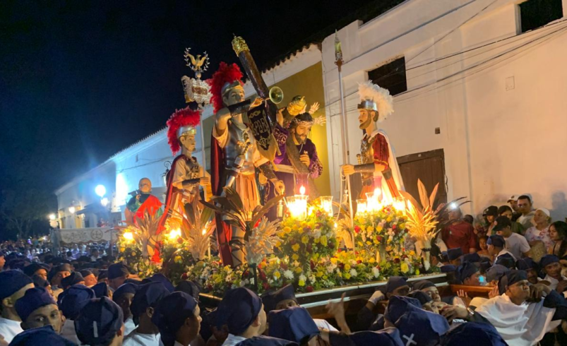 Santa Cruz de Mompox, patrimonio de la humanidad, ya está lista para entregar la Semana Santa más hermosa del país a orillas del río Magdalena

 – Tinta clara