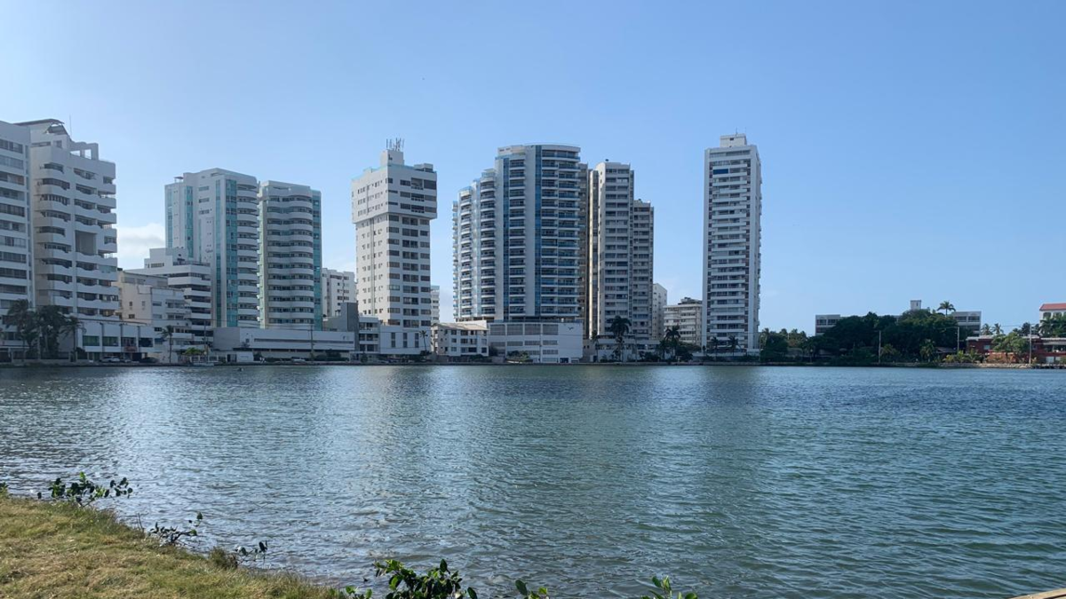 Gobierno de Bolívar escucha a comunidades isleñas impactadas

 – Tinta clara