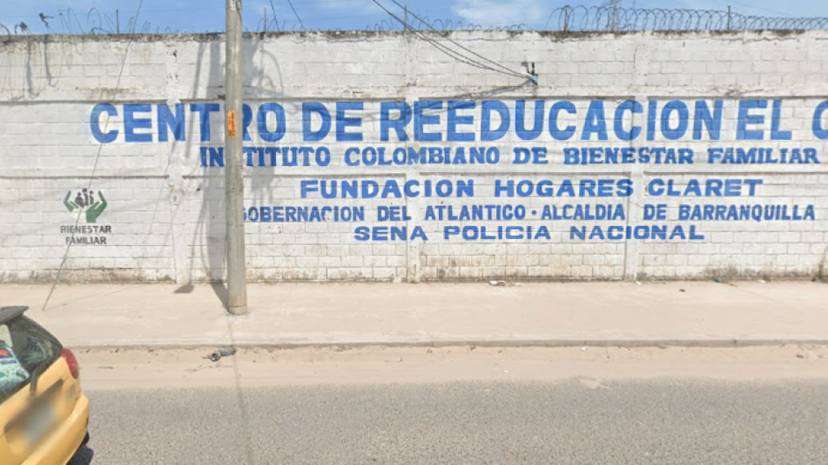 tiene un historial de fuga en ese centro

 – Tinta clara