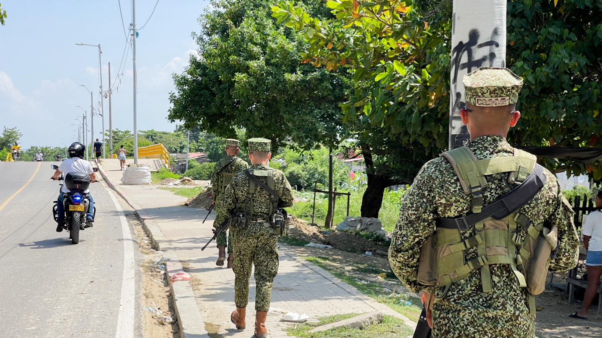Presunta llamada previa a la familia, entre las primeras pistas para esclarecer la muerte de un marino que hacía guardia en Cartagena

 – Tinta clara