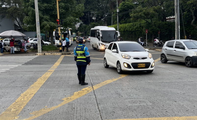 Cali amplía la ‘Ola Verde’ para mejorar la movilidad en toda la ciudad

 – Tinta clara