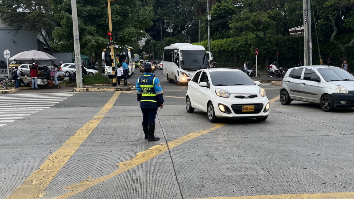 Cali amplía la ‘Ola Verde’ para mejorar la movilidad en toda la ciudad

 – Tinta clara