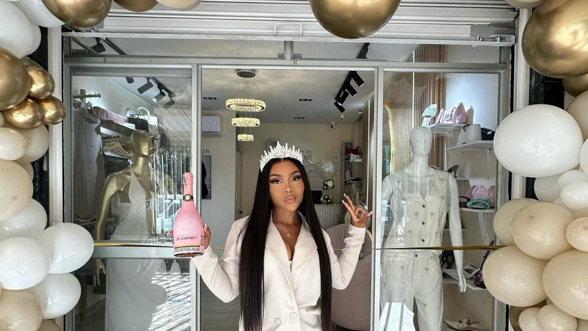 Así es la grave enfermedad que sufrió la reconocida influencer ‘Carol La Guerrera’ a los 23 años y que le habría causado la muerte en Cali

 – Tinta clara