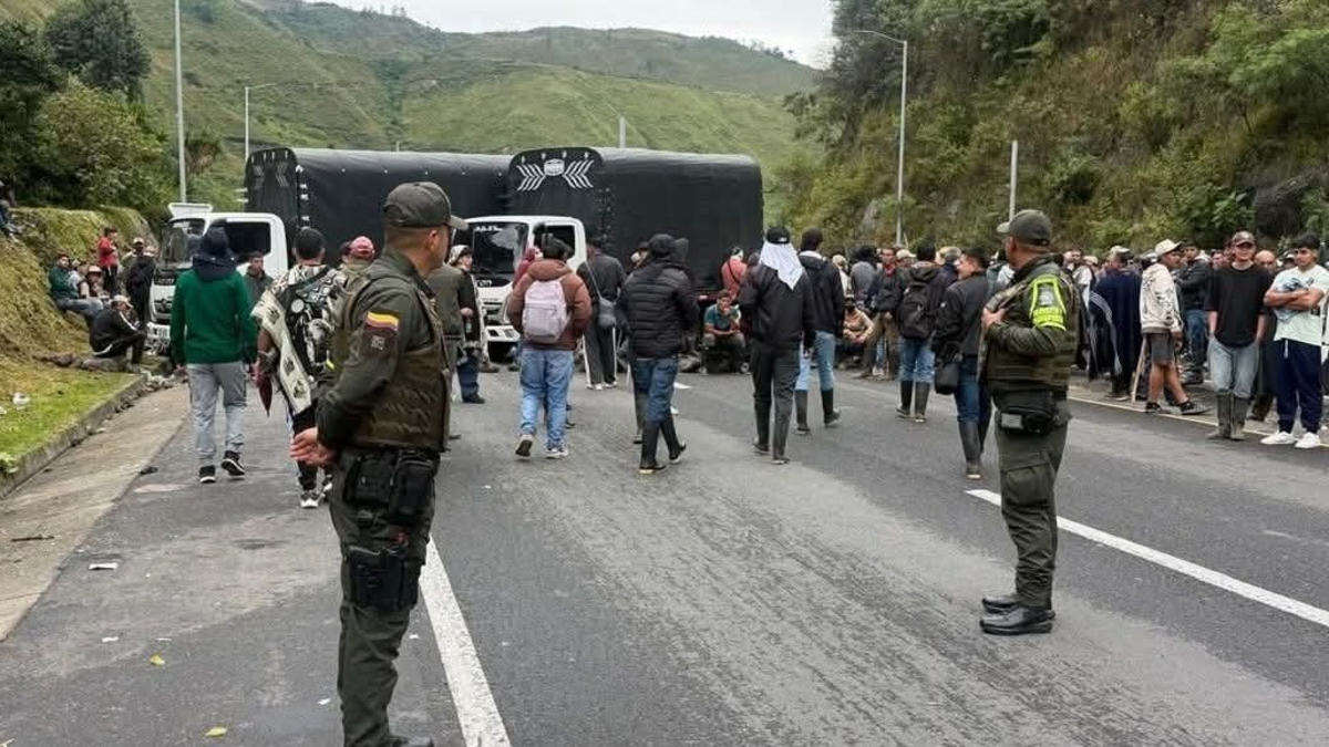 Tío del gobernador del Cauca, entre los tres heridos por artefacto explosivo en zona rural de La Vega

 – Tinta clara