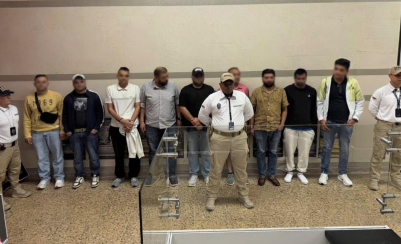 10 extranjeros no fueron admitidos en un solo día en el aeropuerto José María Córdova cuando intentaban ingresar a Medellín por turismo sexual

 – Tinta clara