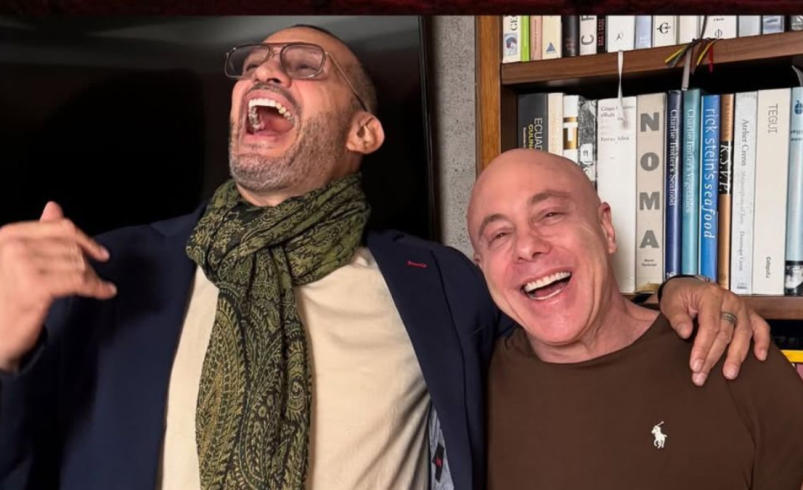 fechas y detalles del billete

 – Tinta clara