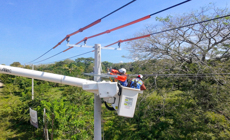 Reservas mínimas, riesgo de El Niño y retrasos en proyectos ponen en jaque la seguridad eléctrica

 – Tinta clara