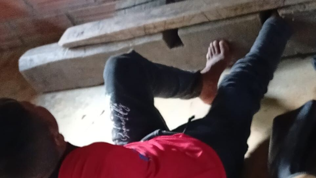 Le levantan la trampa a un indígena padre de familia y a quien un resguardo en Antioquia le había impuesto castigo por reabrir un aula

 – Tinta clara