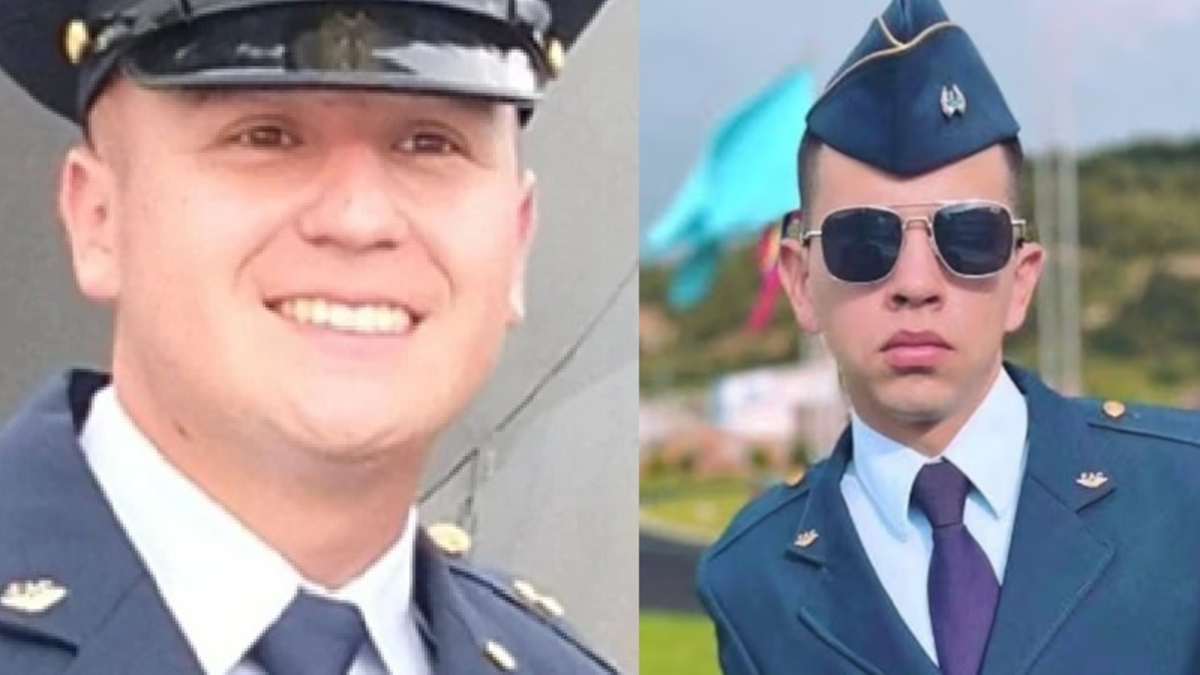 un copiloto y un teniente

 – Tinta clara