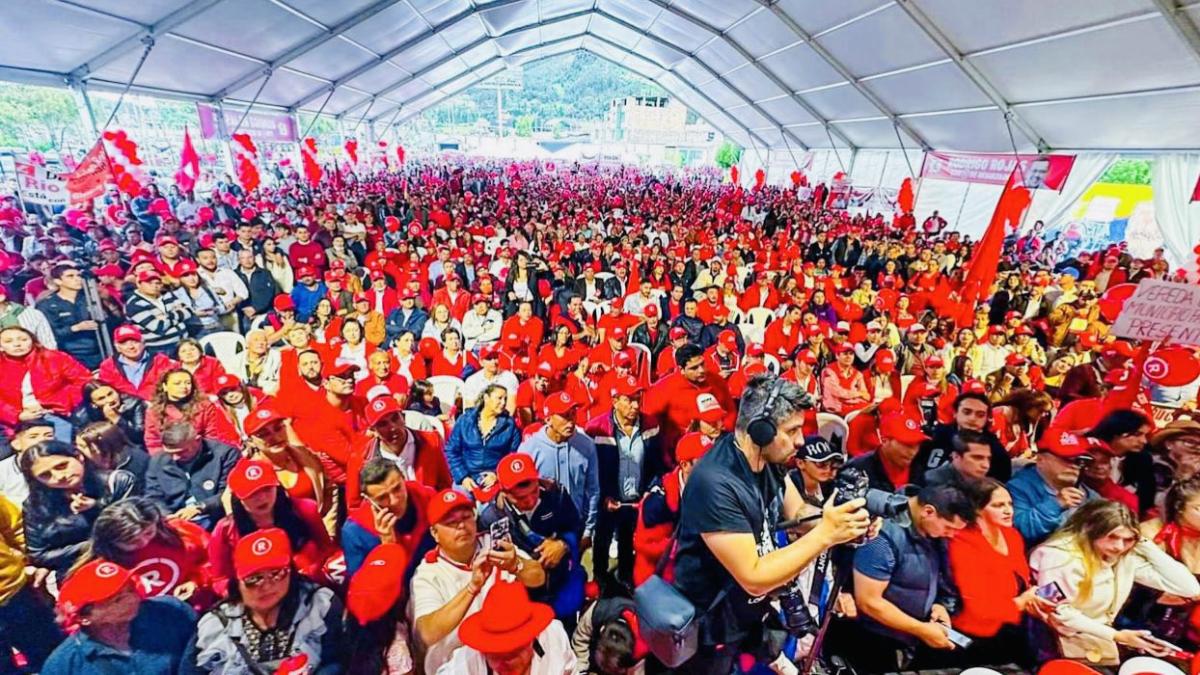 Así quedó el termómetro político

 – Tinta clara