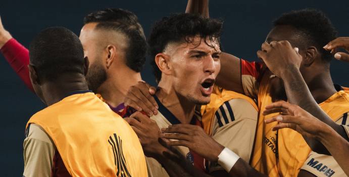 DIM convoca a la vuelta ante Juventud por Libertadores

 – Tinta clara