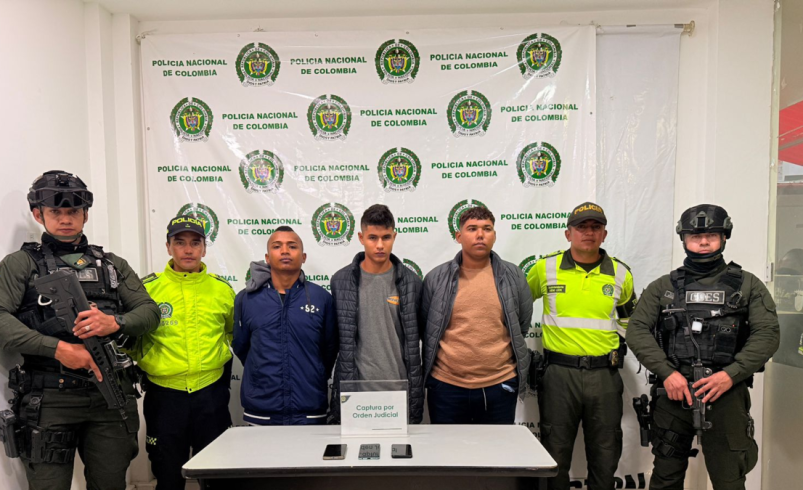 Juez envía a prisión a tres imputados por asesinato de dos mujeres y un menor en Ponedera, Atlántico: fueron capturados en Cundinamarca

 – Tinta clara