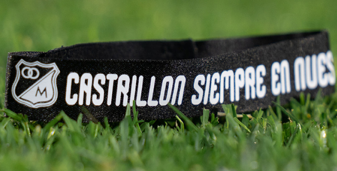 Millonarios rindió sentido homenaje a Santiago Castrillón

 – Tinta clara